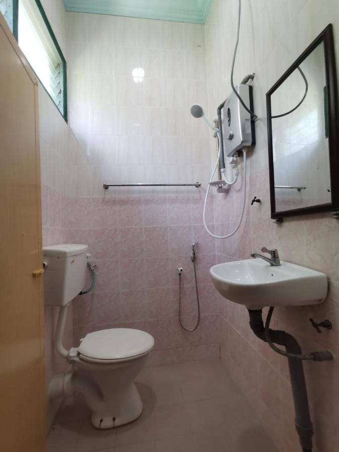 RVH Kuala Terengganu Hotel Bagian luar foto