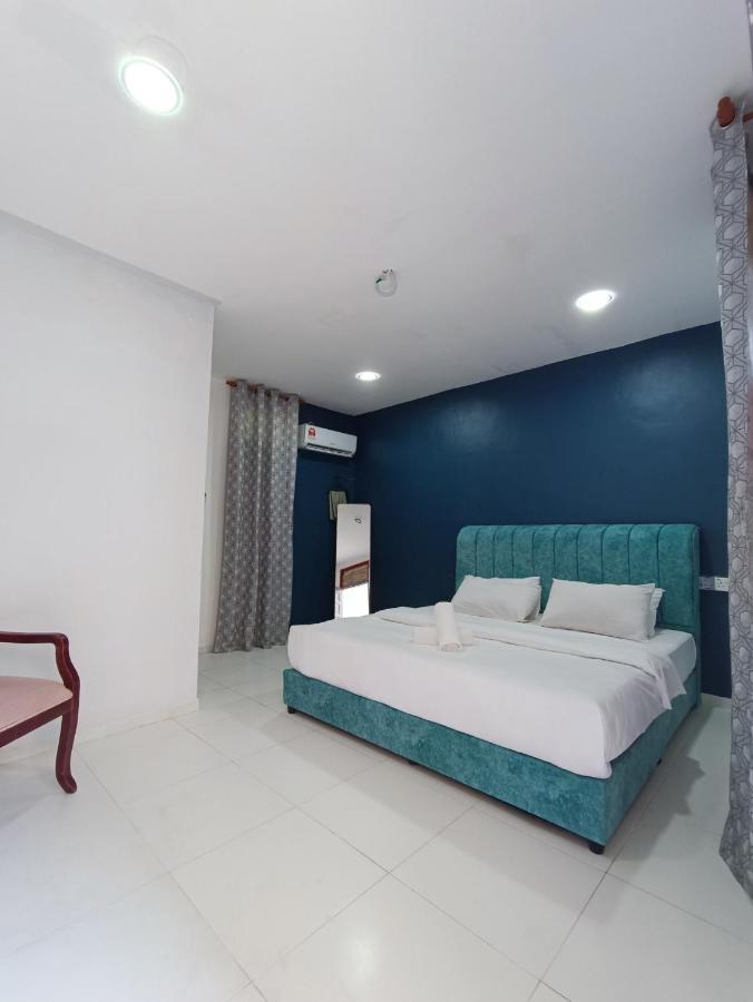 RVH Kuala Terengganu Hotel Bagian luar foto