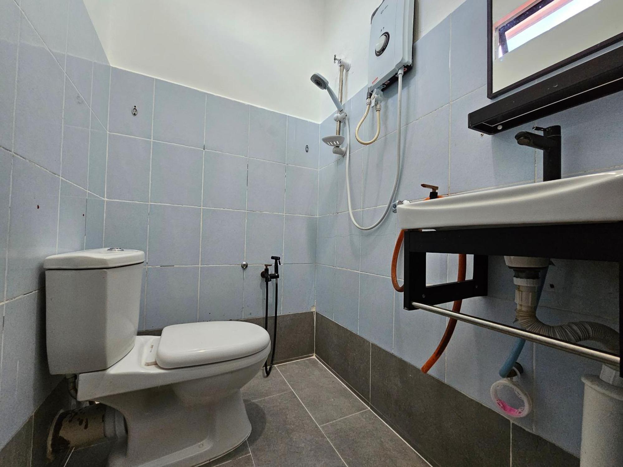 RVH Kuala Terengganu Hotel Bagian luar foto